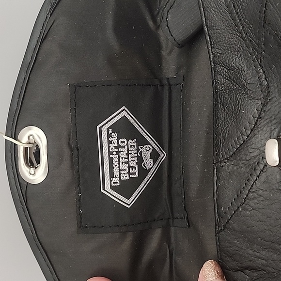 Diamond Plate Leather Windshield Bag for Motorcycles NWT - Picture 6 of 7
